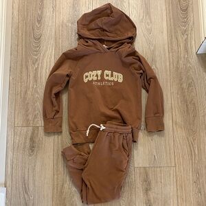 Mebie Baby “Cozy Club” sweatsuit - 6T